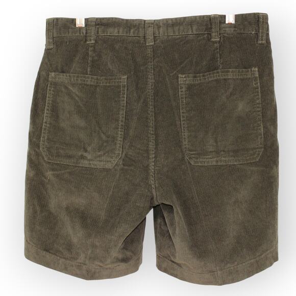 BOAST USA Mens 32 Patch Pocket Corduroy Short Olive Green NWT 7"Inseam - Picture 2 of 8